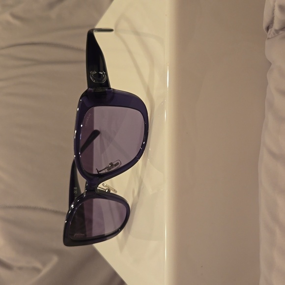 Coach Blue Transparent Sunglasses brand new in case - Picture 2 of 14